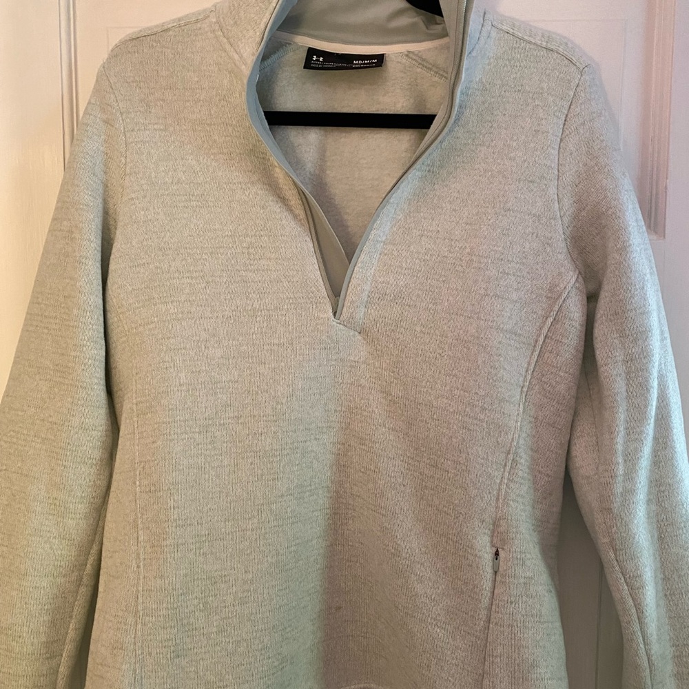 Under Armour light blue pull over